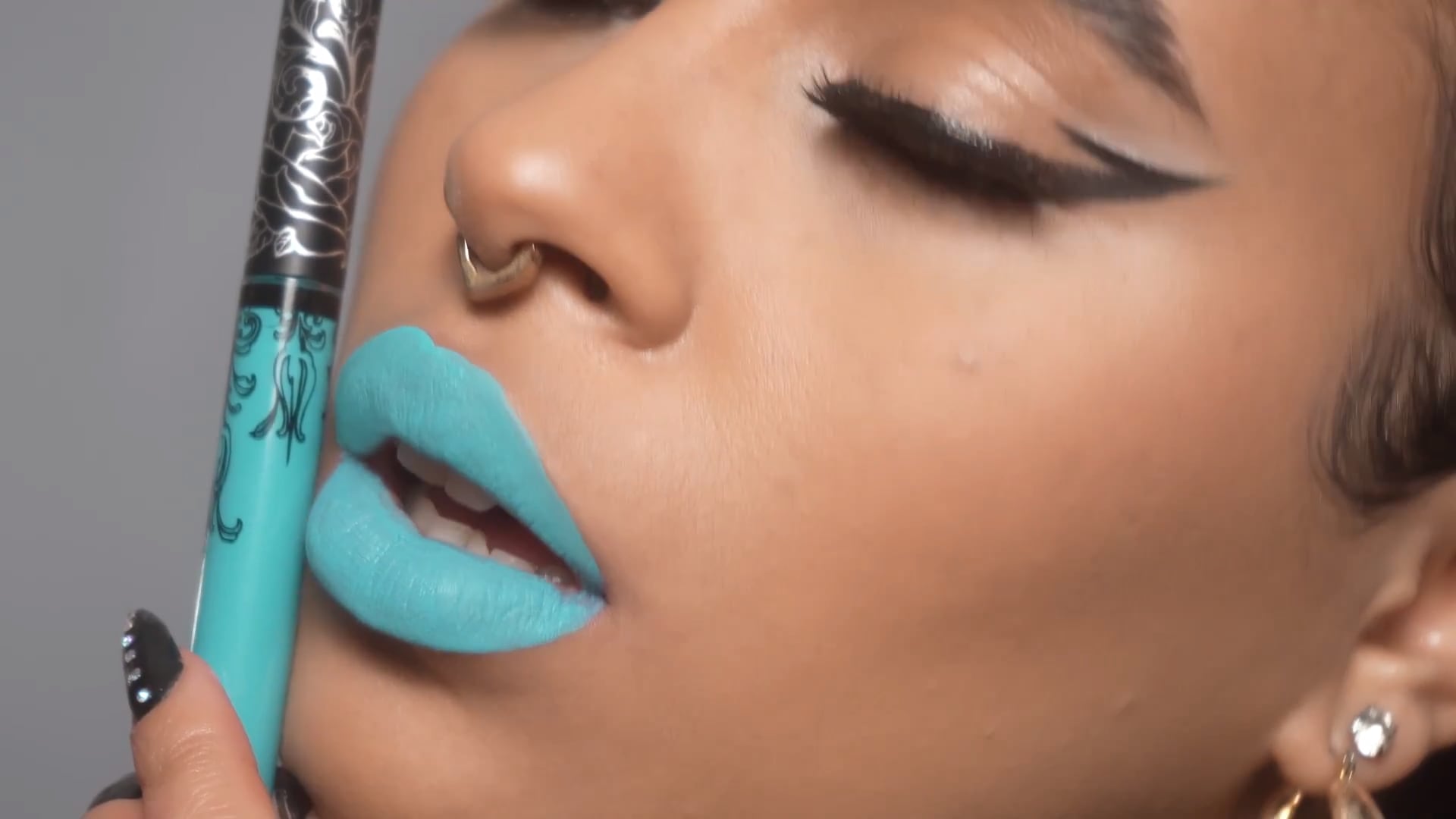 Kvd Everlasting Liquid Lipstick Bow And Arrow Set | Lipstutorial.org